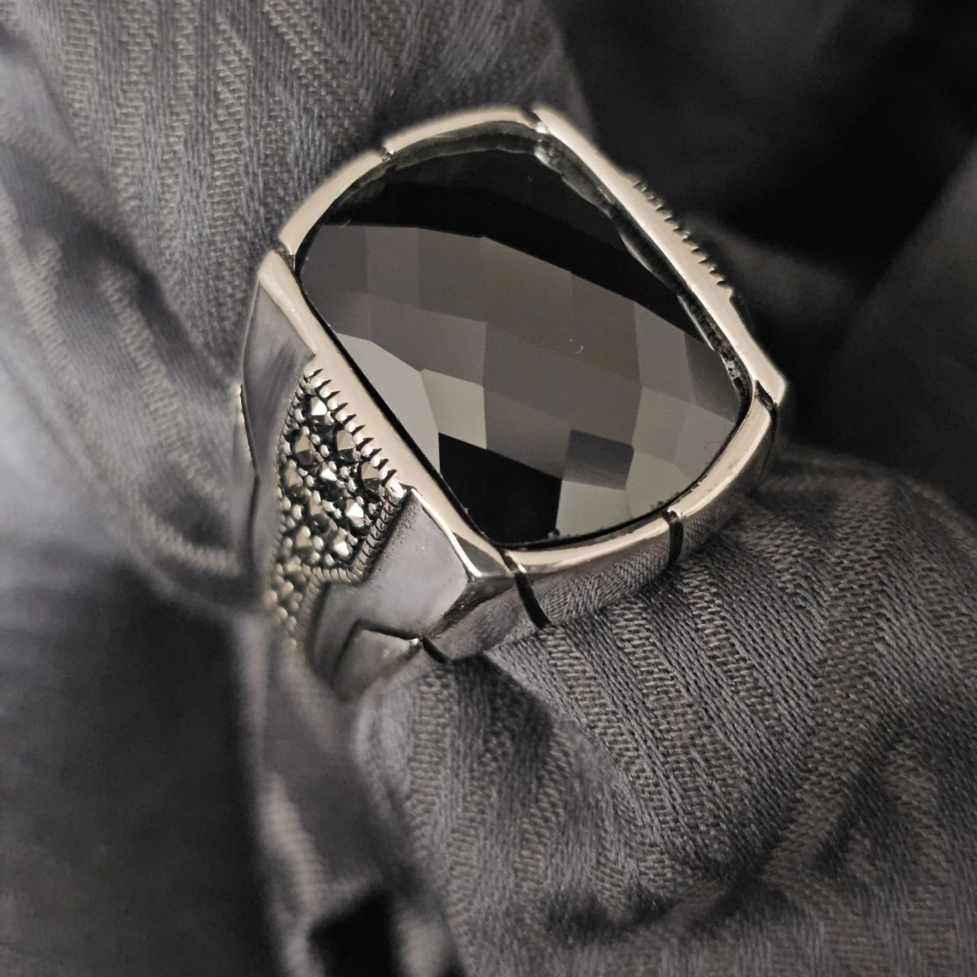 Margazit  işlemeli Zirkon taşlı 925 Ayar Gümüş Yüzük siyah - 20