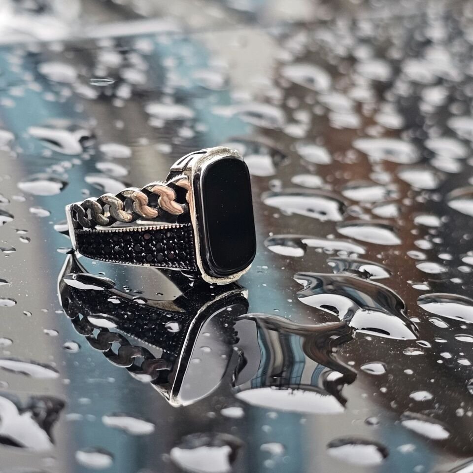 Oniks taşlı işlemeli 925 Ayar Erkek Gümüş Yüzük 25