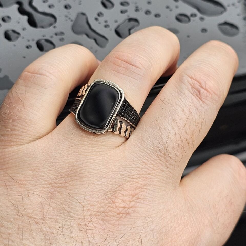 Oniks taşlı işlemeli 925 Ayar Erkek Gümüş Yüzük 25