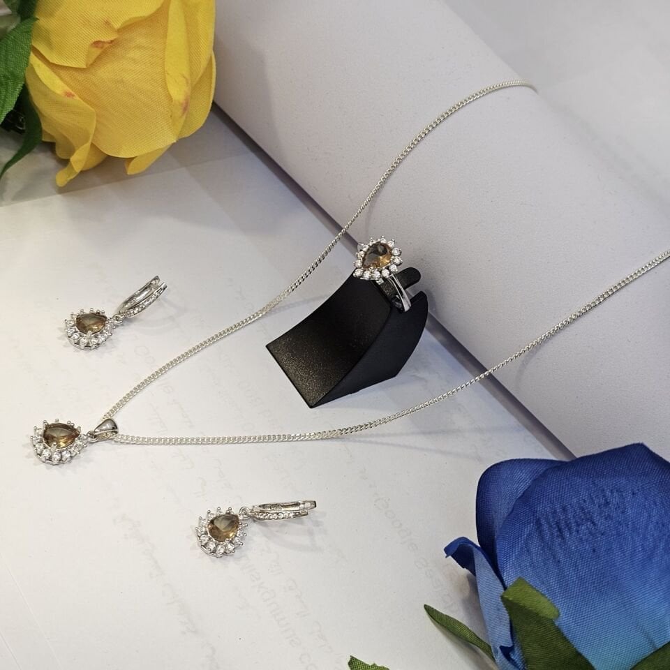 925 Ayar Gümüş Zultanit Taşlı Üçlü Set ( Kolye Küpe Yüzük )