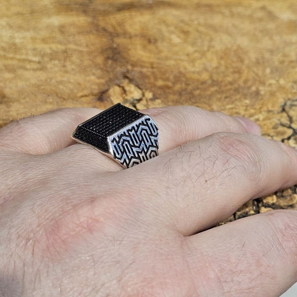 925 Ayar Gümüş Mikro Taşlı Model Erkek Yüzük 27