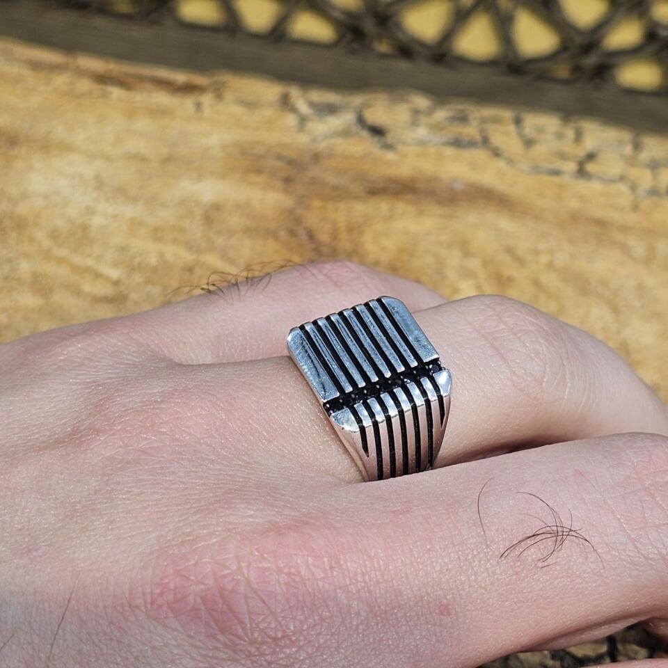 Mine İşlemeli Taşsız 925 Ayar Erkek Yüzük 27