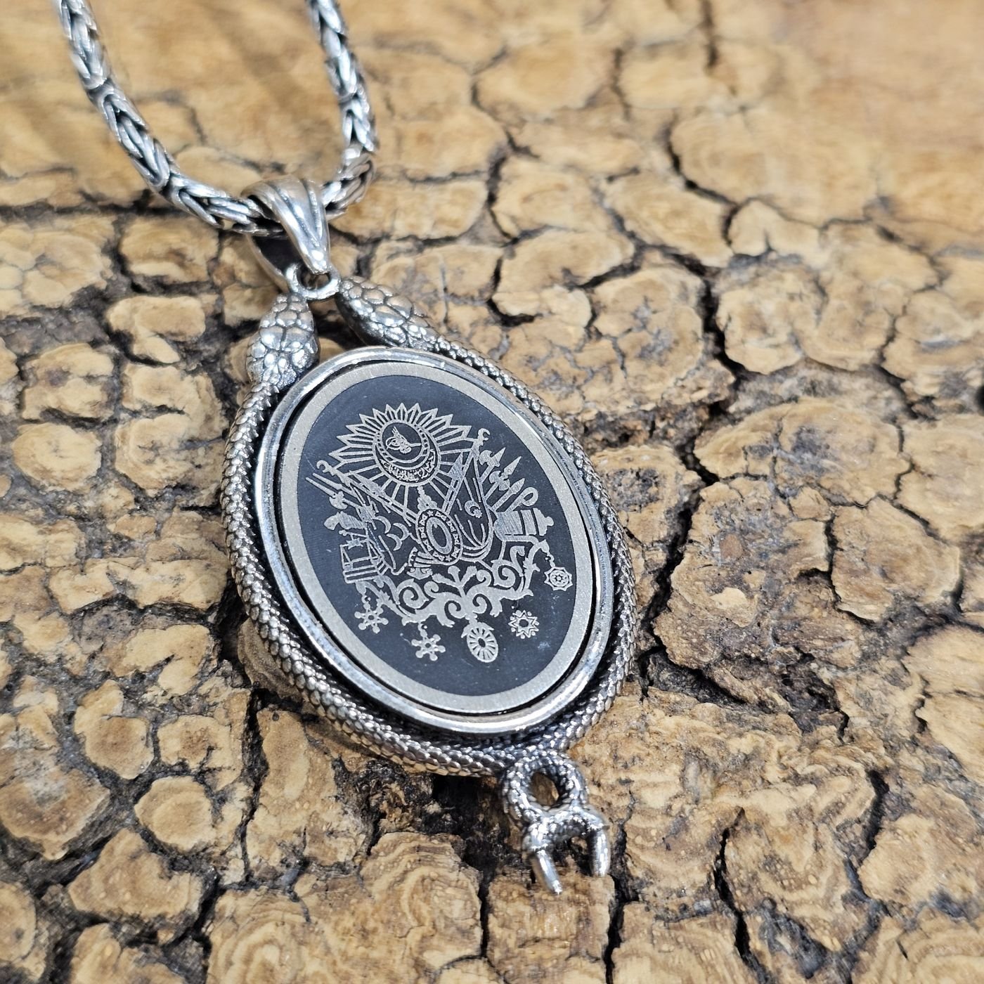 Osmanlı Devlet Arması İşlemeli Madalyon Model 925 Ayar Gümüş Kolye