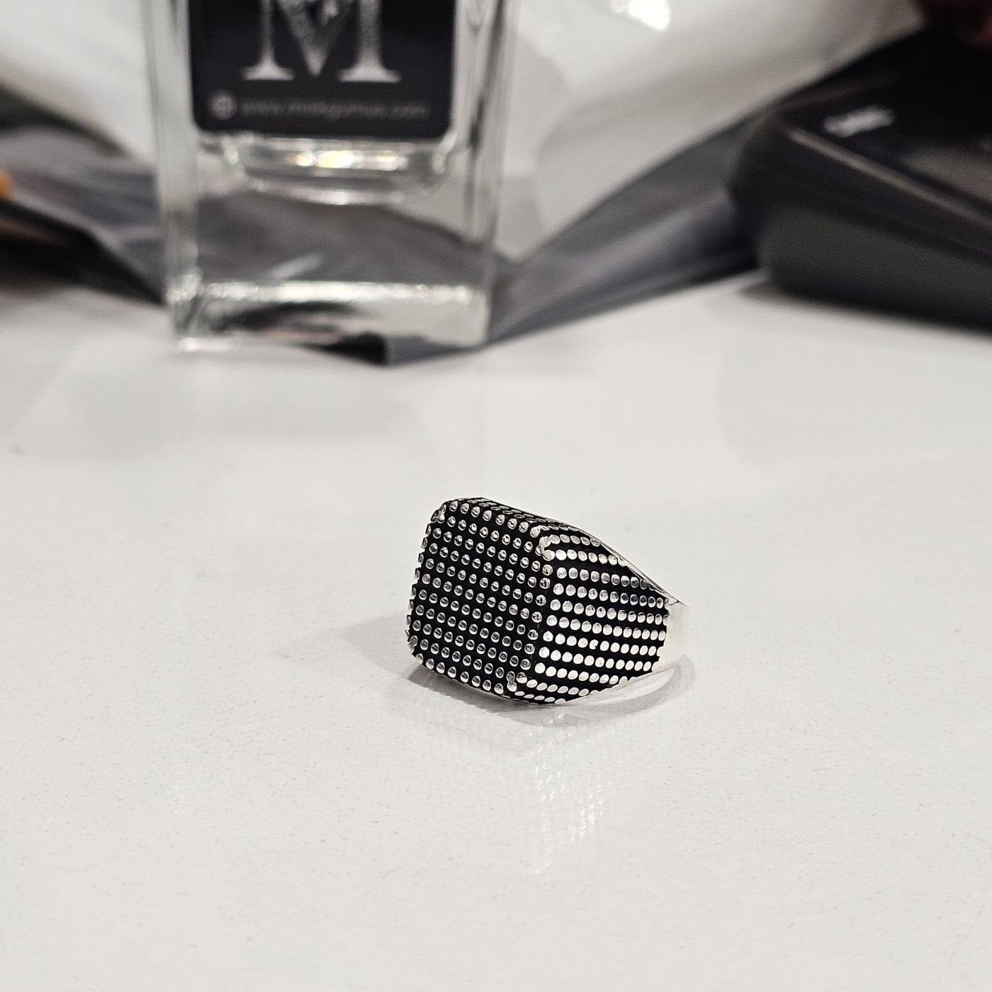 925 Ayar Gümüş Nokta İşlemeli Kare Tasarım Sade Erkek Yüzük 27