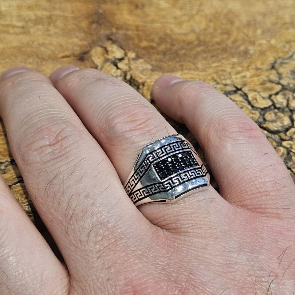 925 Ayar Mikro Zirkon Taşlı 925 Ayar Gümüş Yüzük 25