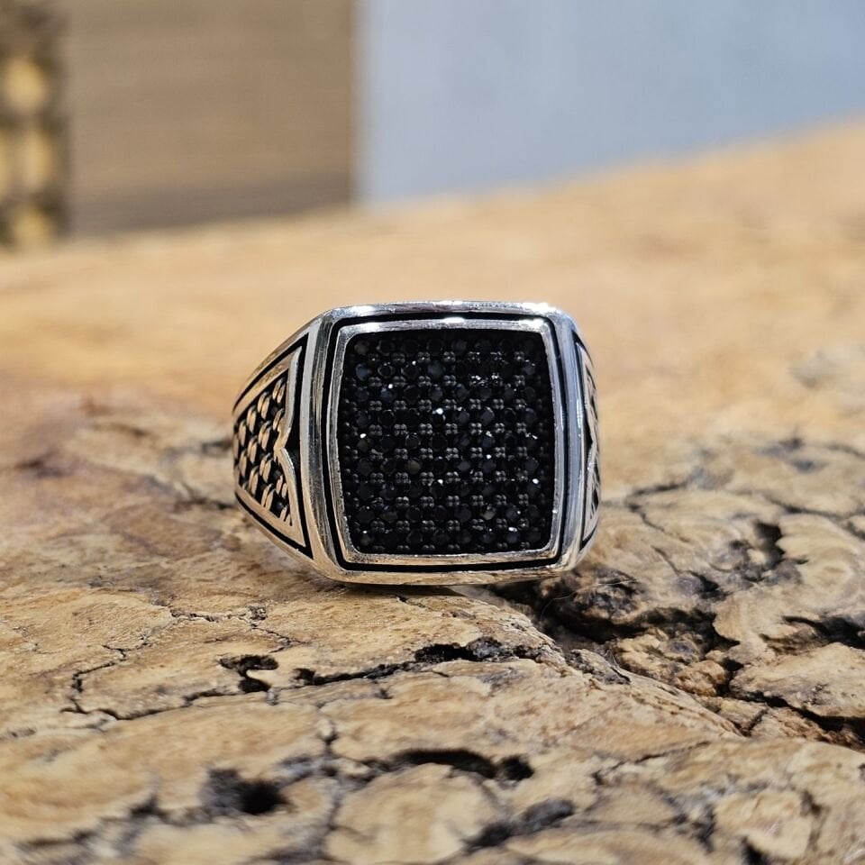 Siyah Mikro Zirkon Taş İşlemeli 925 Gümüş Erkek Yüzük 27