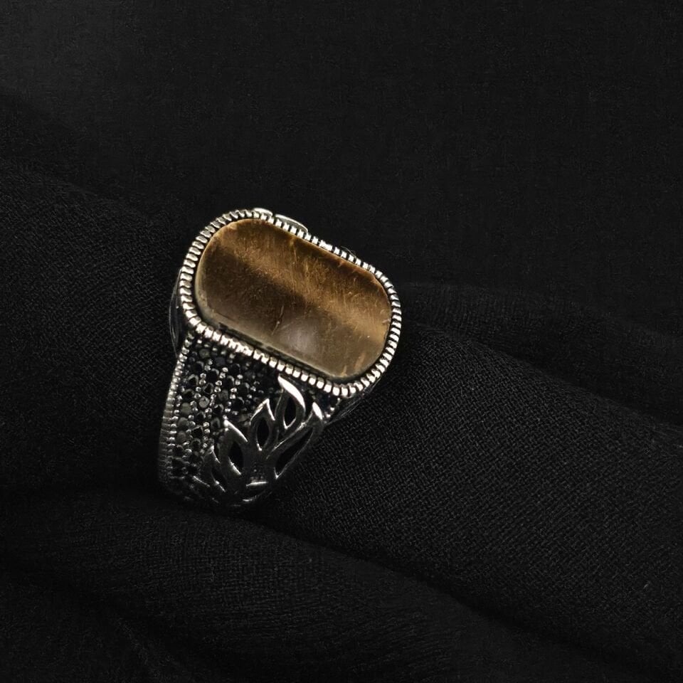 Yaprak Desenli Kaplan Gözü taşlı 925 Ayar Gümüş Yüzük