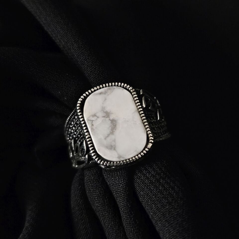 Yaprak Desenli Havlit taşlı 925 Ayar Gümüş Yüzük 25