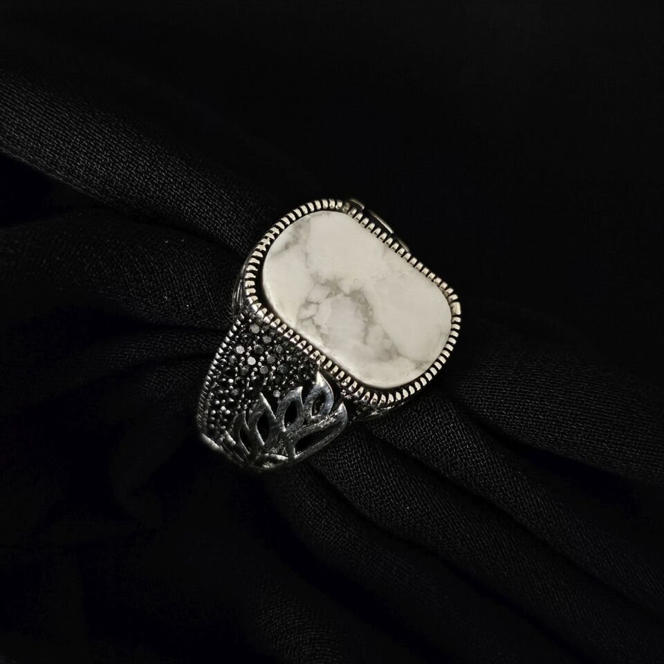 Yaprak Desenli Havlit taşlı 925 Ayar Gümüş Yüzük 25