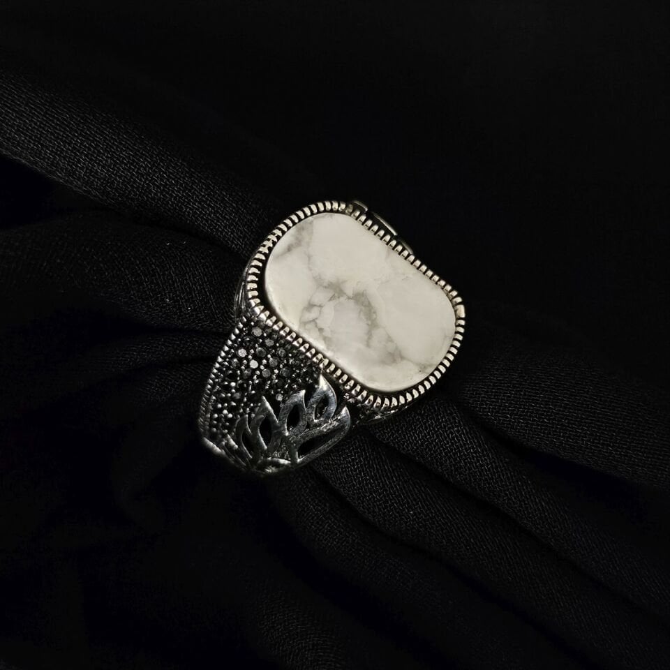 Yaprak Desenli Havlit taşlı 925 Ayar Gümüş Yüzük 25