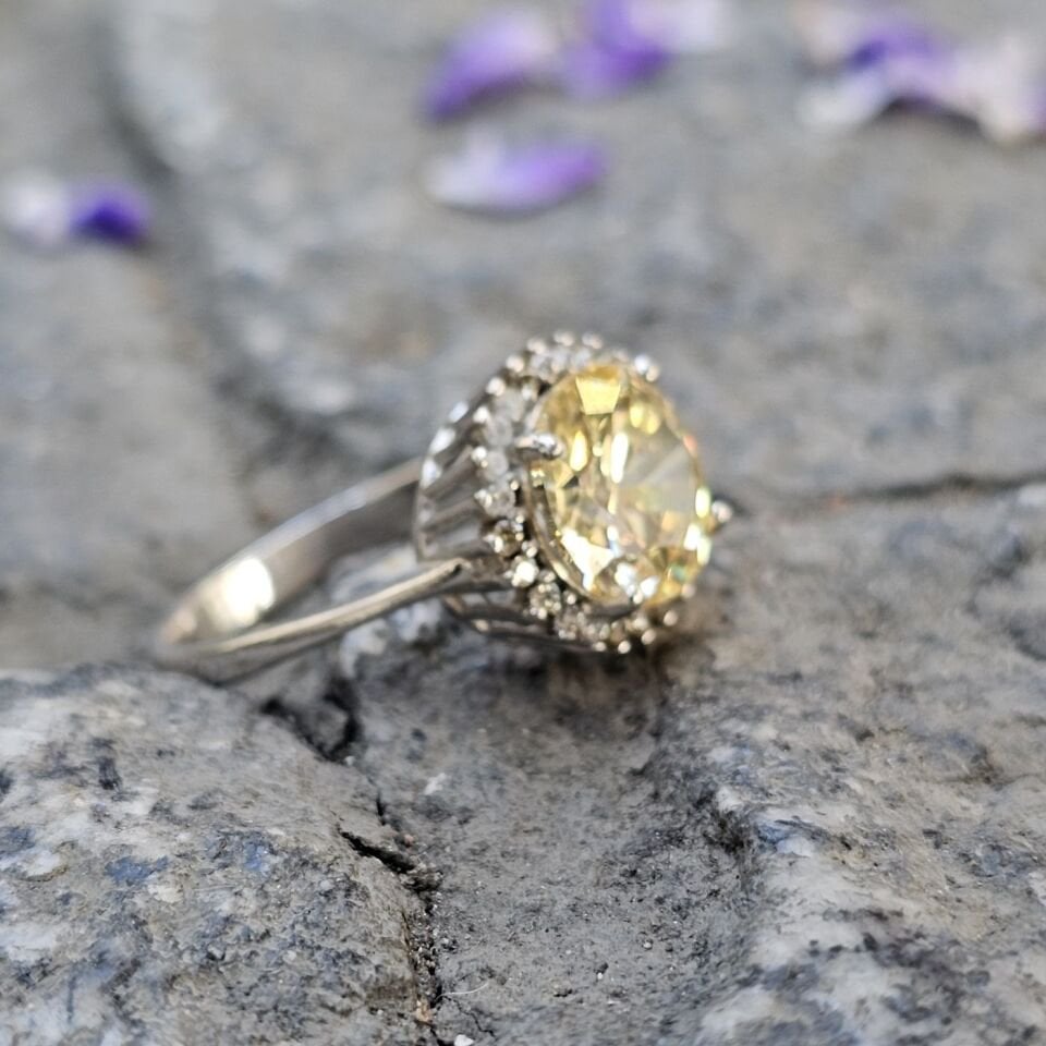 Lüks Sitrin taşlı 925 Ayar Kadın Gümüş Yüzük 17 - sarı