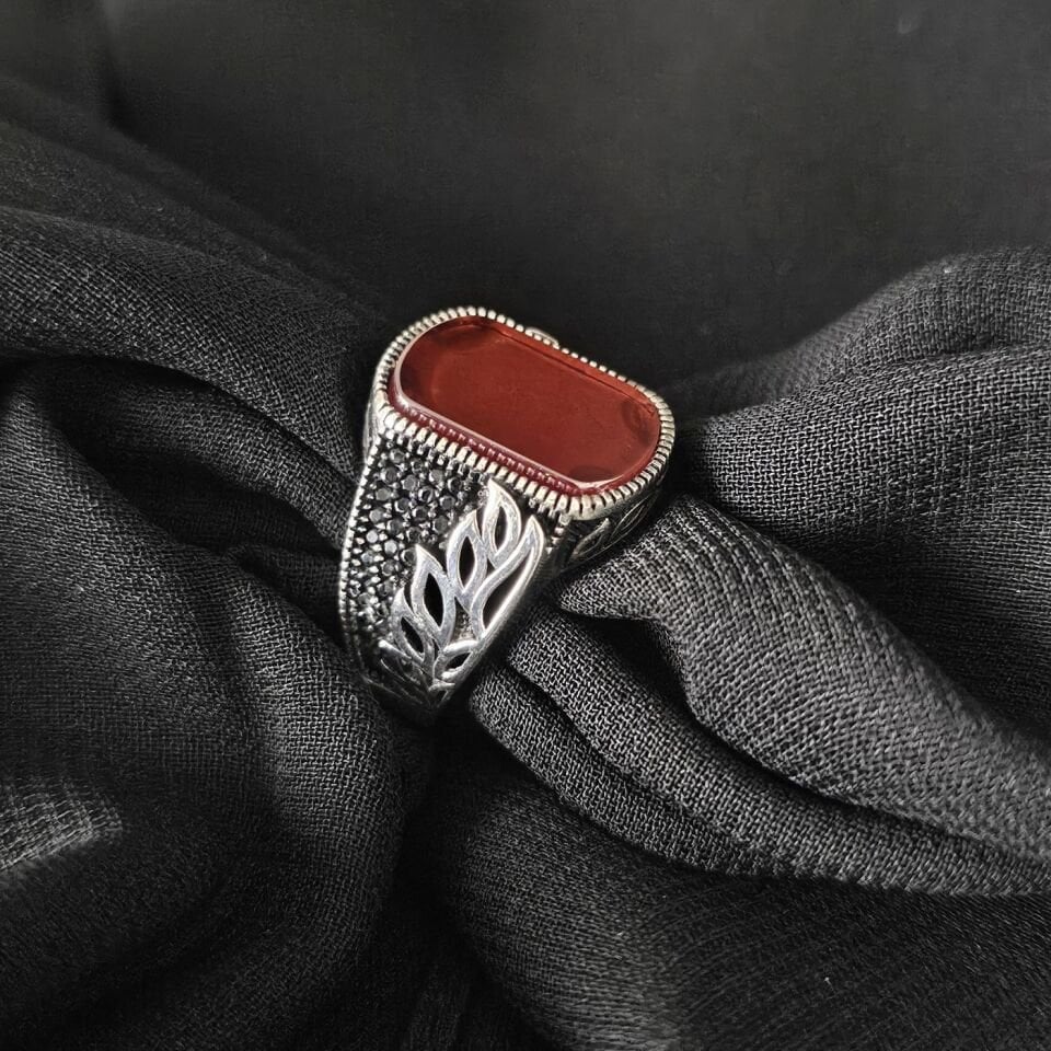 Yaprak Desenli Kırmızı Akik taşlı 925 Ayar Gümüş Yüzük 25