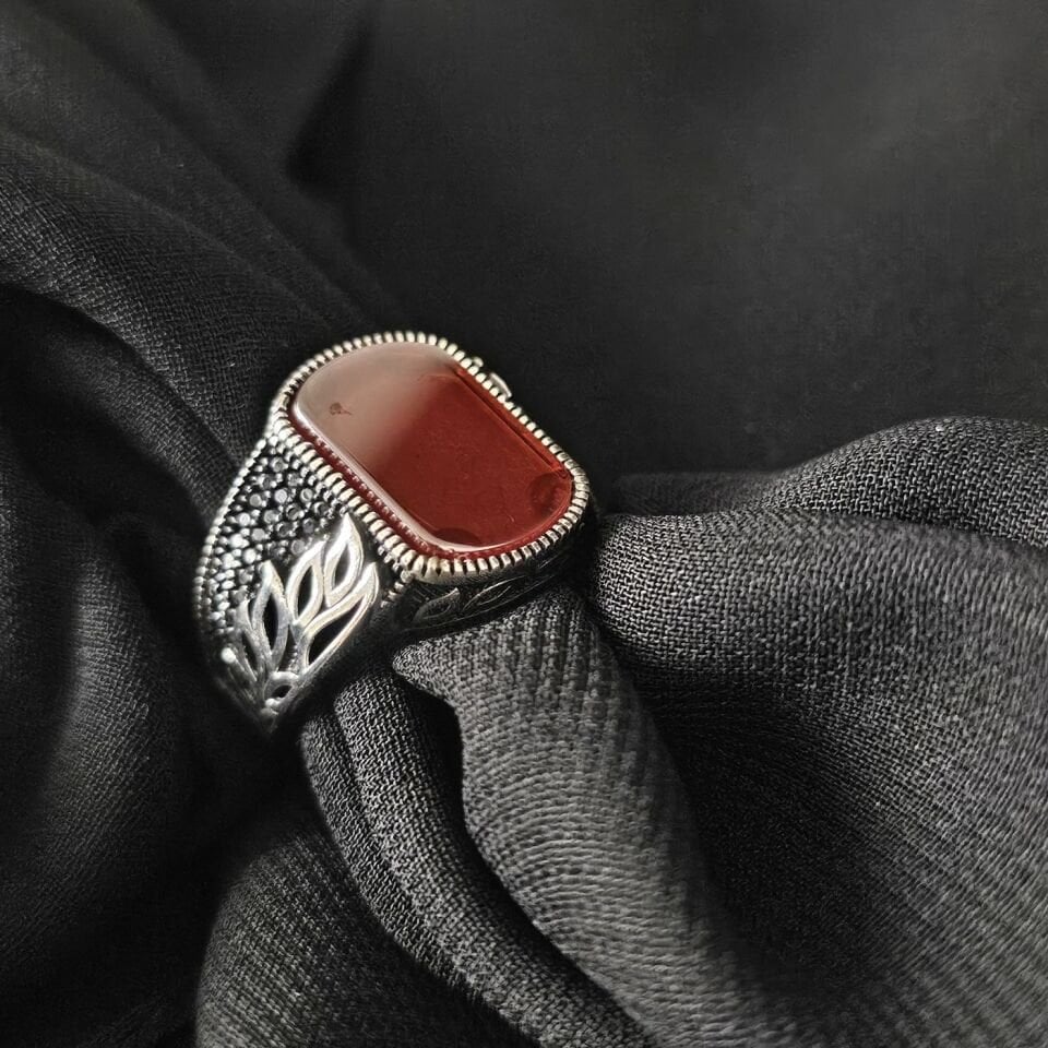 Yaprak Desenli Kırmızı Akik taşlı 925 Ayar Gümüş Yüzük 23