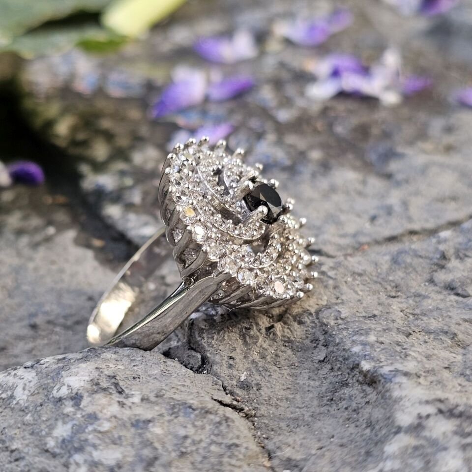 Pırlanta Montür tasarımlı Minimal zirkon taşlı 925 Ayar Kadın Gümüş Yüzük 18 - siyah