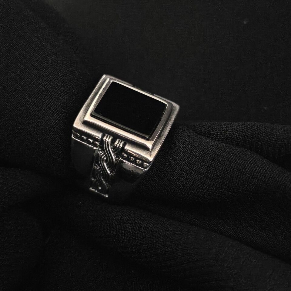 Kare Kesim Tasarım Yeni Tasarım 925 Ayar Gümüş Yüzük