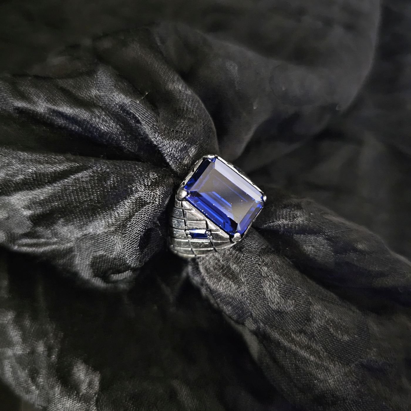 Zirkon taşlı 925 Ayar Gümüş Yüzük