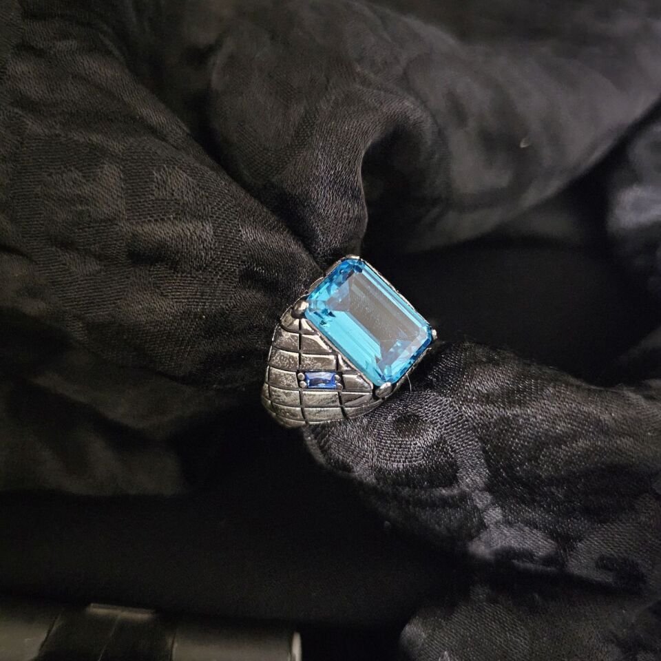 Aqua Marine taşlı 925 Ayar Gümüş Yüzük