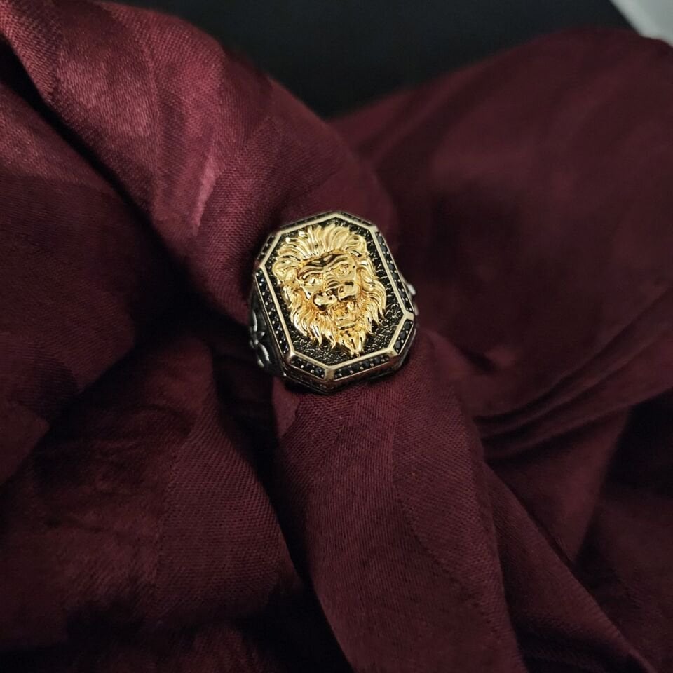 Aslan Figürü işlemeli  925 Ayar Gümüş Yüzük 25
