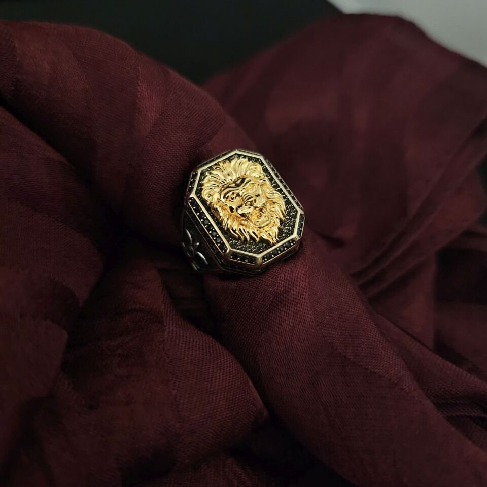 Aslan Figürü işlemeli  925 Ayar Gümüş Yüzük 23