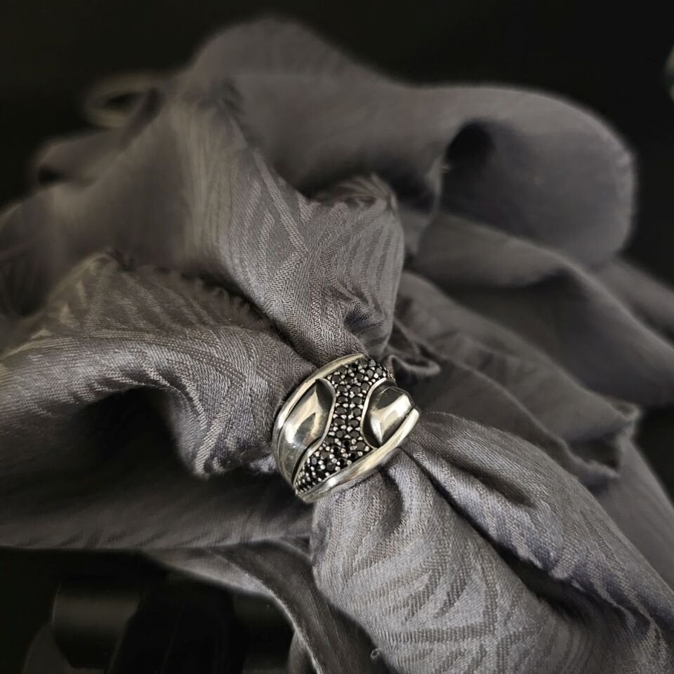 Mikro taş işlemeli Lüks Tasarım 925 Ayar Gümüş Yüzük 27