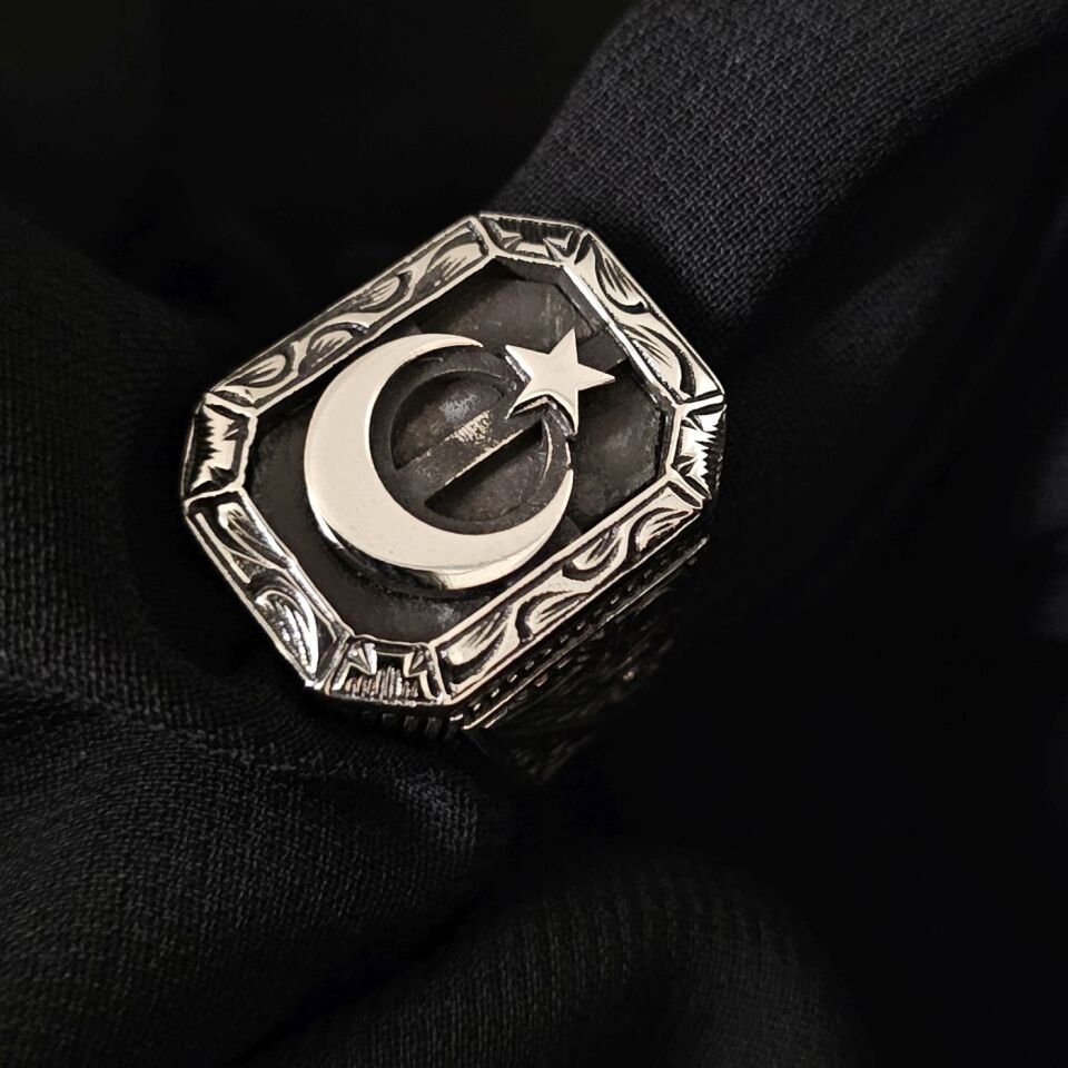 Ay Yıldız İşlemeli taşsız 925 Ayar Gümüş Yüzük 25