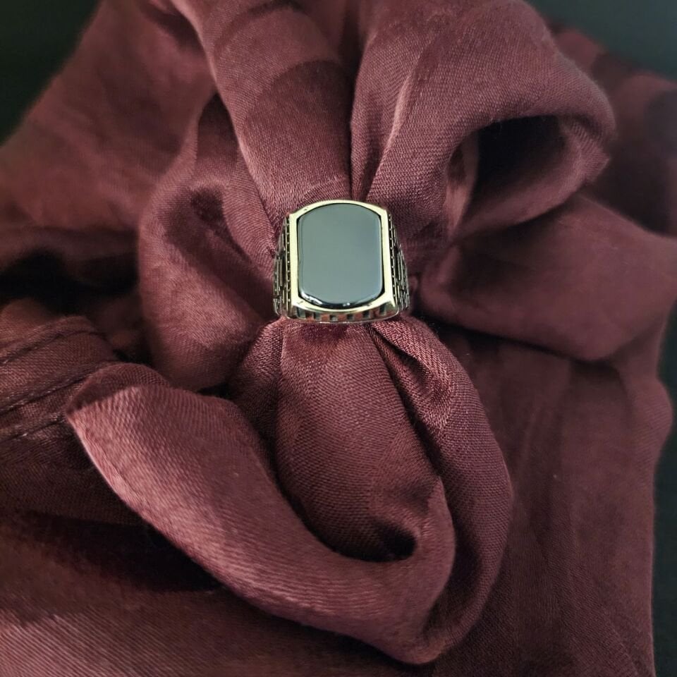 Oniks taşlı 925 Ayar Gümüş Yüzük