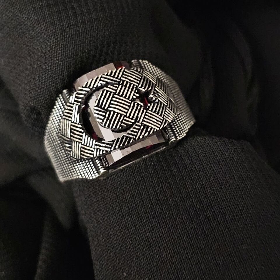 Ay Yıldız işlemeli Zirkon taşlı 925 Ayar Gümüş Yüzük