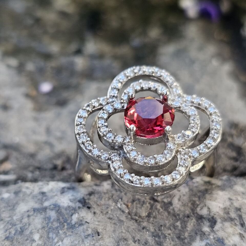 Pırlanta Montür tasarımlı Minimal zirkon taşlı 925 Ayar Kadın Gümüş Yüzük 17