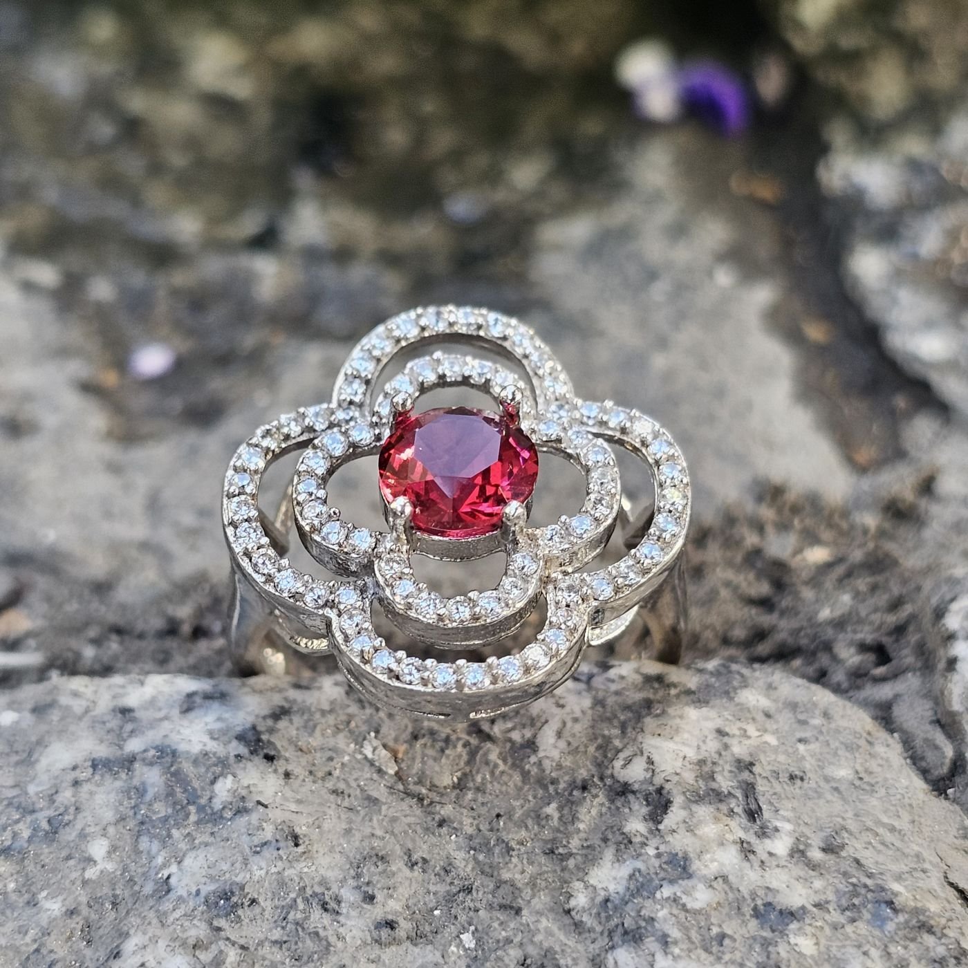 Pırlanta Montür tasarımlı Minimal zirkon taşlı 925 Ayar Kadın Gümüş Yüzük