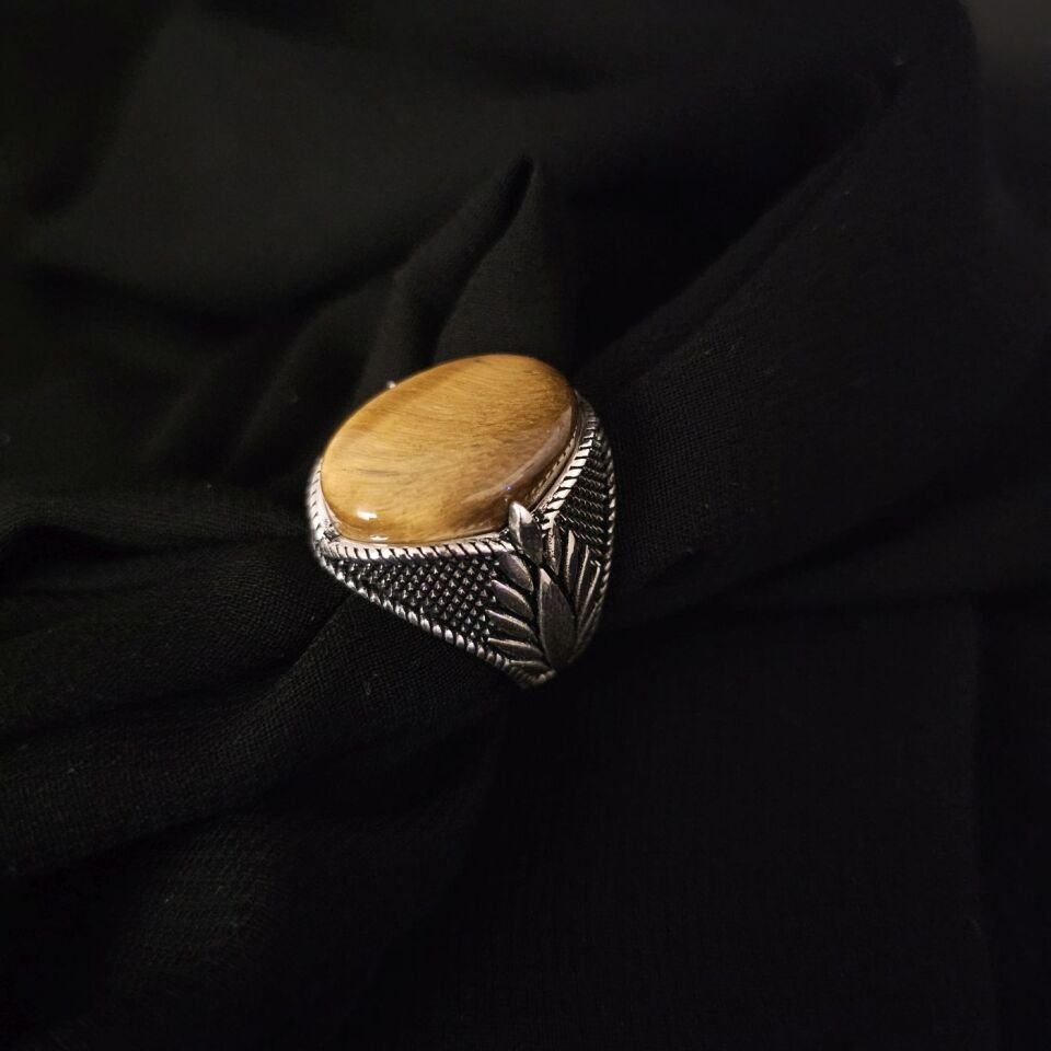 Kristal kesim Zirkon taşlı  925 Ayar Gümüş Yüzük