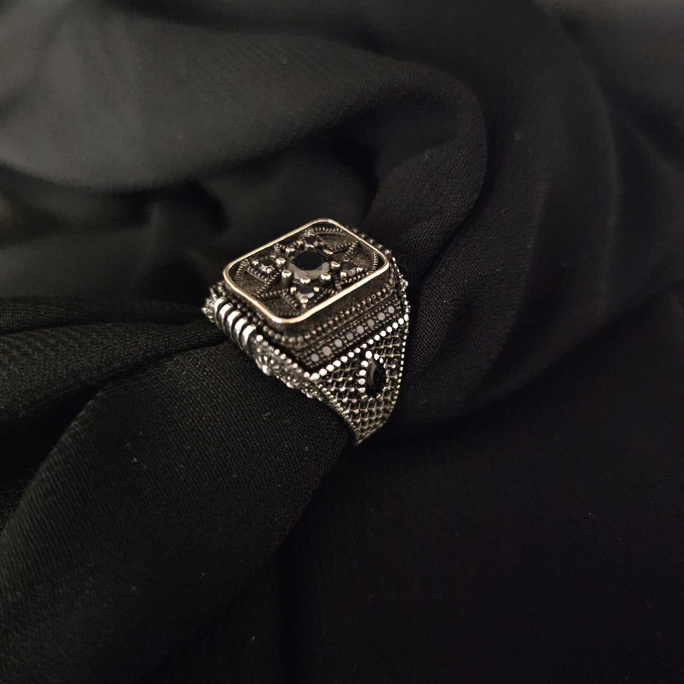 Kare Model Kutup Yıldızı Baget Zirkon taşlı 925 Ayar Gümüş Yüzük