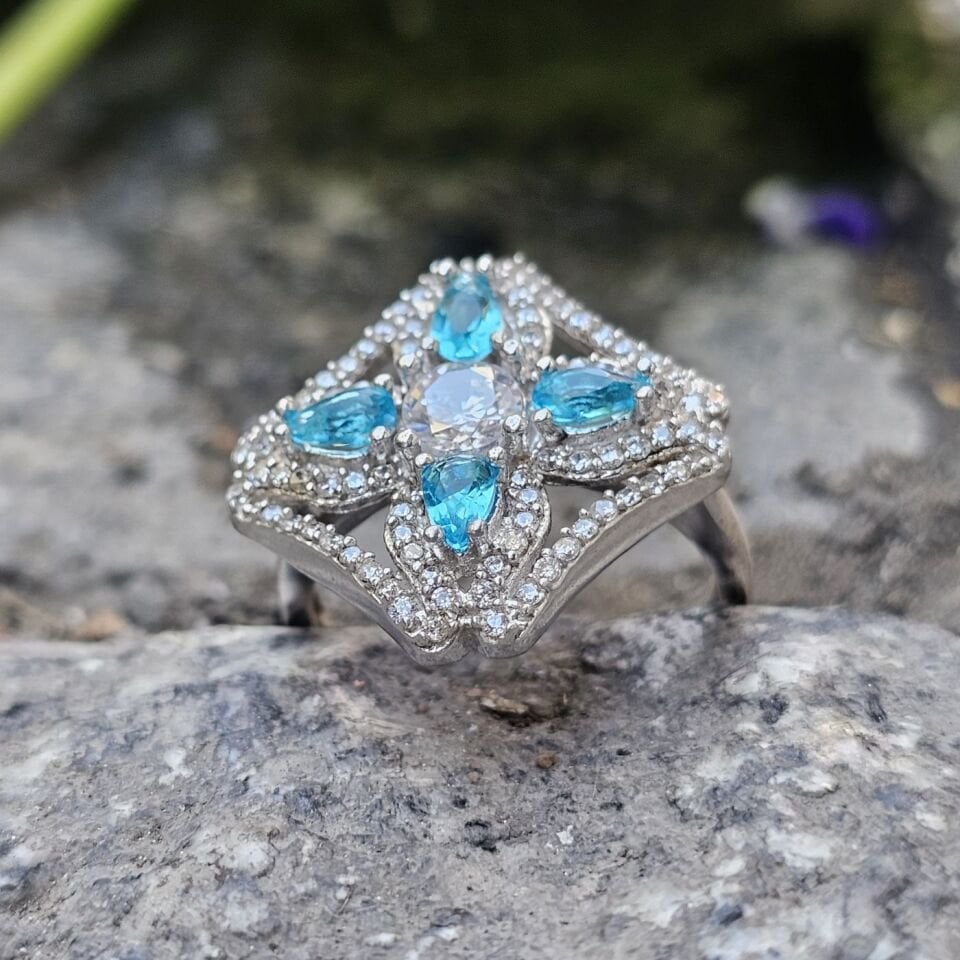 Mavi Topaz Damla taşlı 925 Ayar Kadın Gümüş Yüzük 17