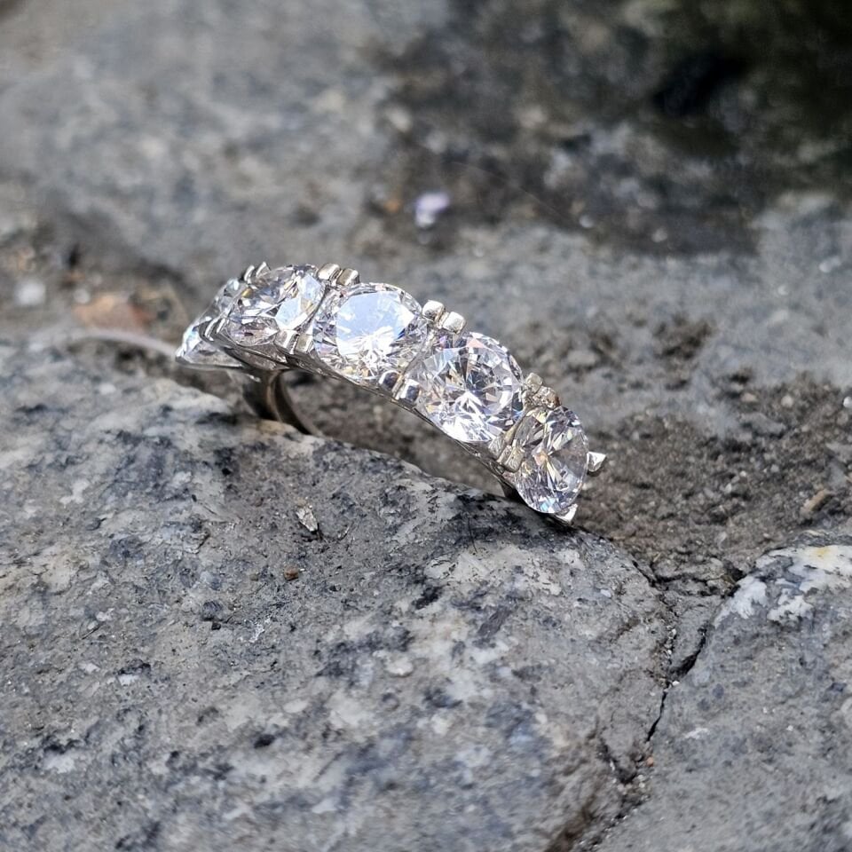 Beştaş Zirkon taşlı 925 Ayar Kadın Gümüş Yüzük 17