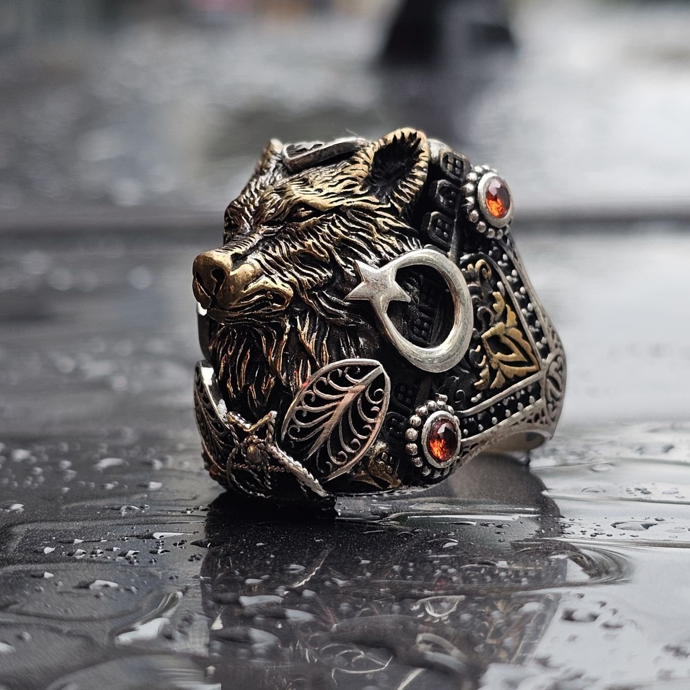 DÜNYADA TEK SERİSİ KURT BAŞLIKLI YANLARI AY YILDIZ İŞLEMELİ ÜST DÜZEY 925 AYAR ERKEK GÜMÜŞ YÜZÜK