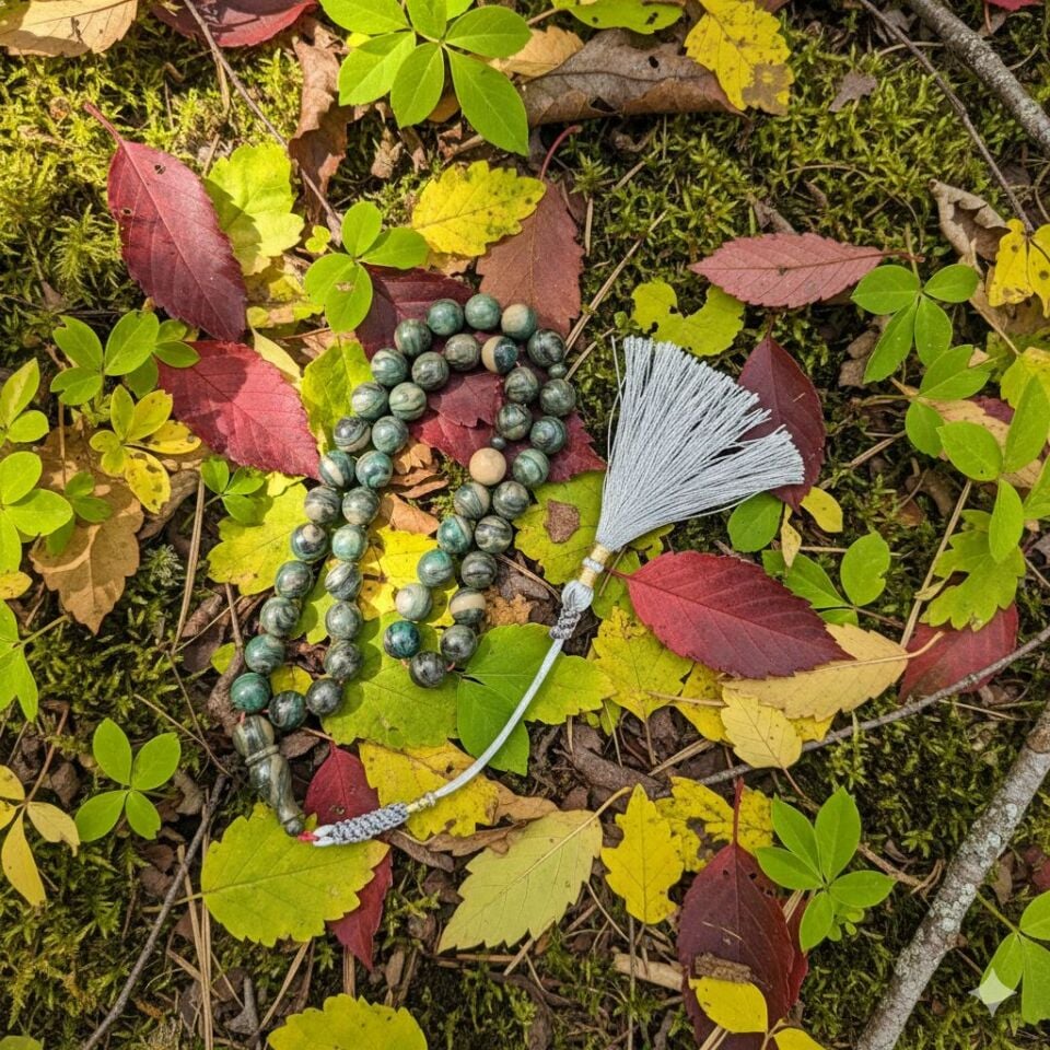 Yeşil Labradorit taşlı Sistemli Tesbih