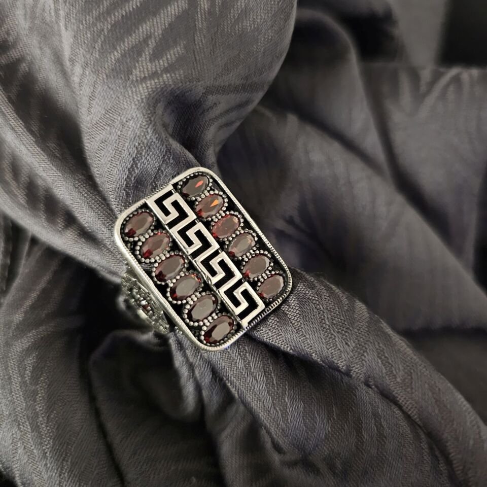 Versace işlemeli Damla Zirkon taşlı 925 Ayar Gümüş Yüzük