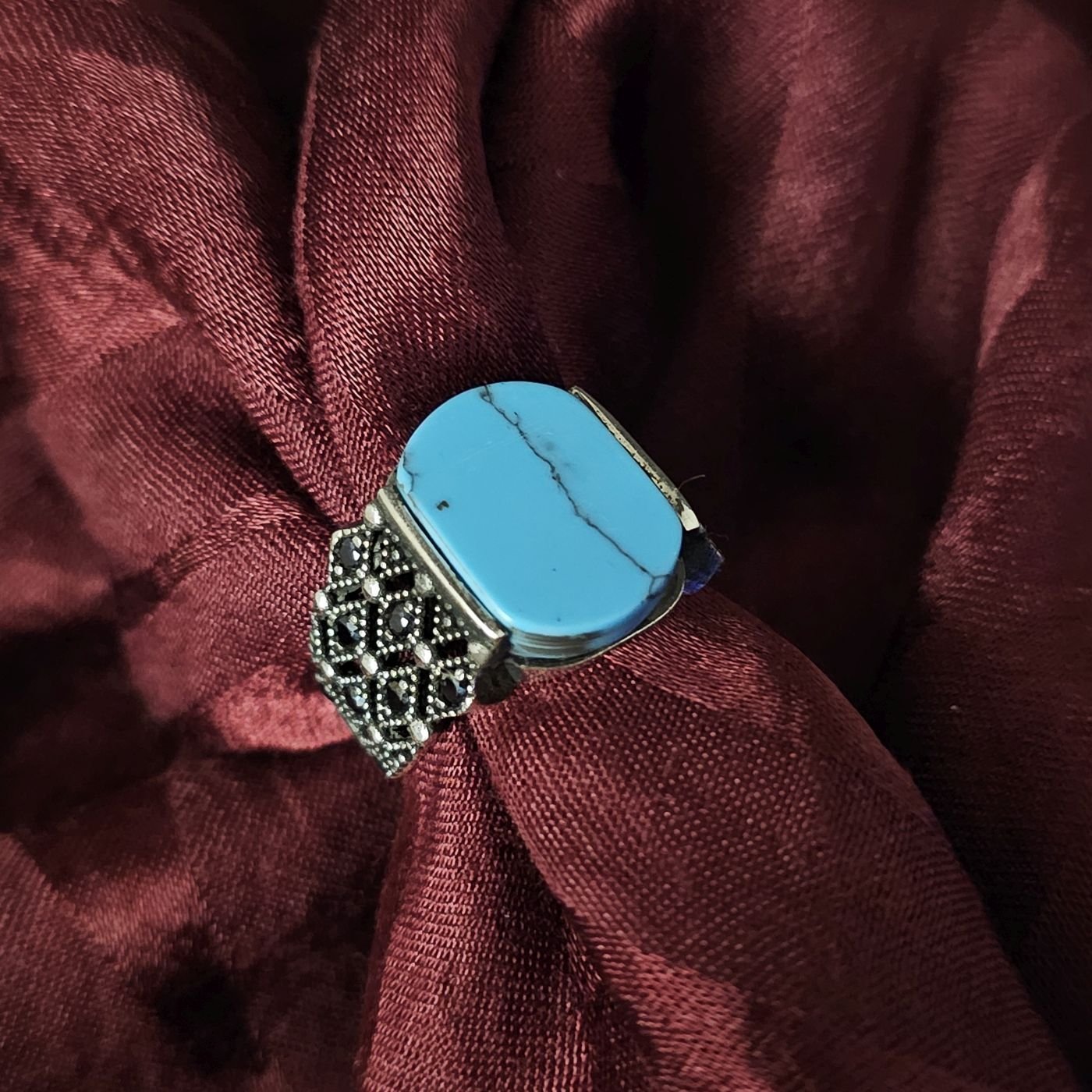 Firuze taşlı Mikro Zirkon taş işlemeli 925 Ayar Gümüş Yüzük