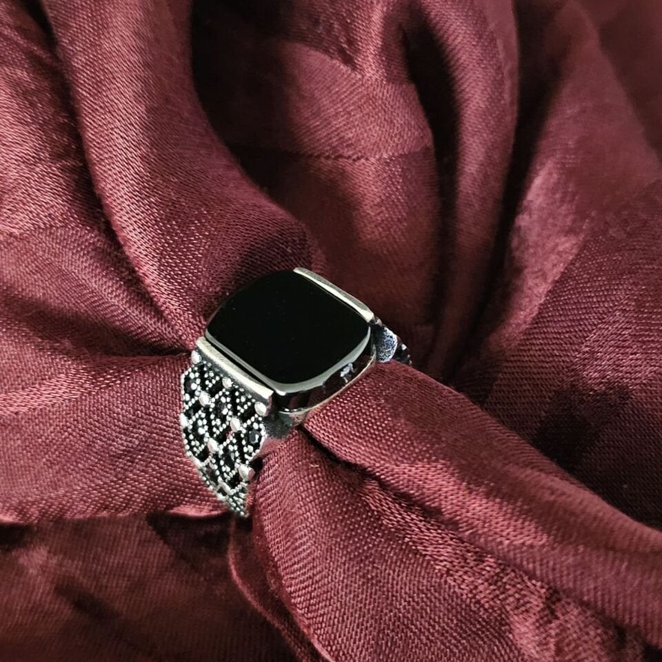 Onıks taşlı Mikro Zirkon taş işlemeli 925 Ayar Gümüş Yüzük siyah - 26