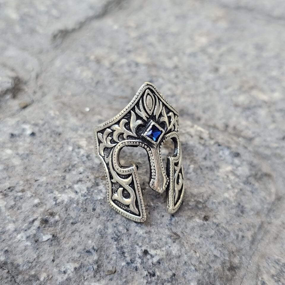 Mavi Zirkon taşlı 925 Ayar Miğfer model Başparmağı Yüzüğü