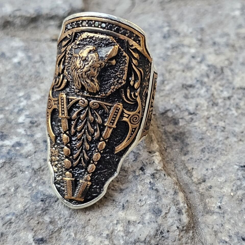 Kurt başı tasarım Balta işlemeli 925 Ayar  Başparmağı Yüzüğü