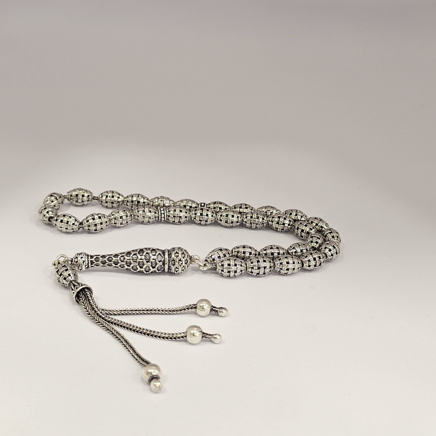 El işi Oksitli Telkari model 925 Ayar Saf Gümüş Tesbih