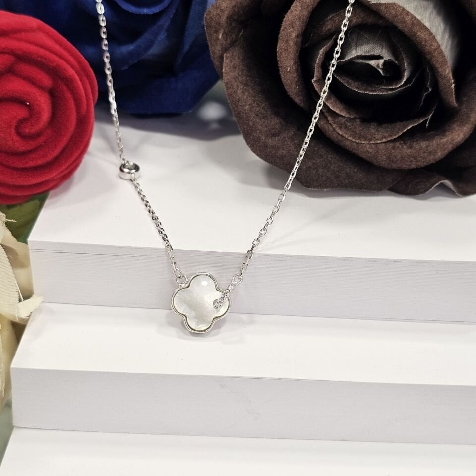 925 Ayar Sedefli Van Cleef Yonca Model Kadın Kolye