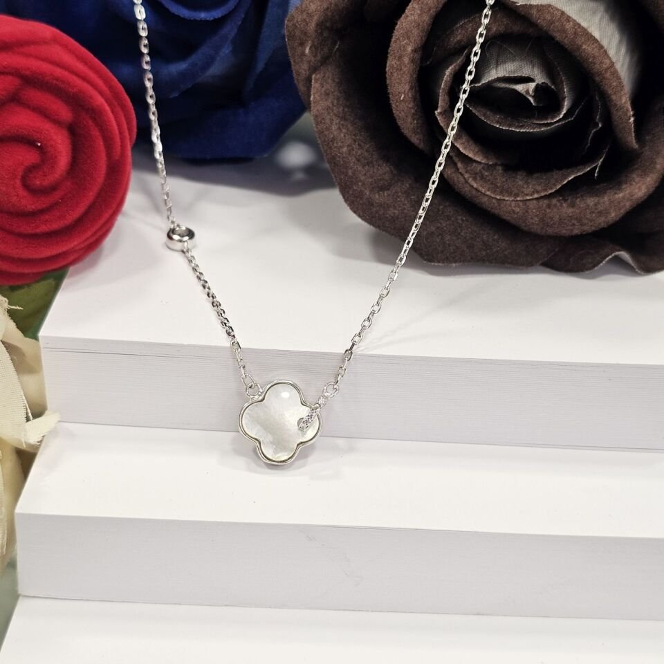 925 Ayar Sedefli Van Cleef Yonca Model Kadın Kolye