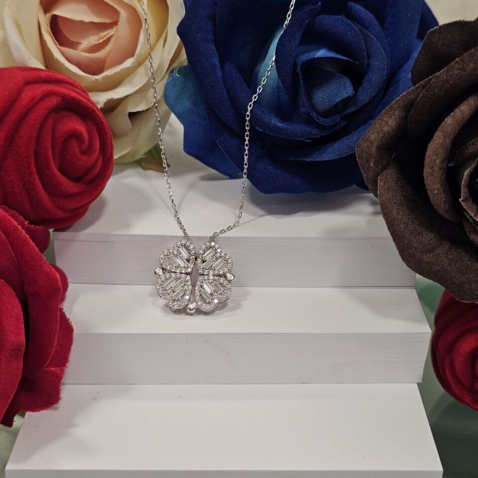 925 Ayar Gümüş Trapez Taşlı Mıknatıslı Kadın Kolye