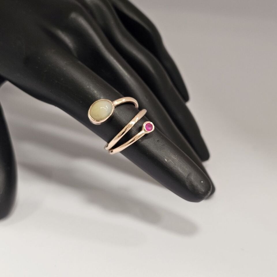 925 Ayar Gümüş spiral model Opal taşlı Kadın Yüzük