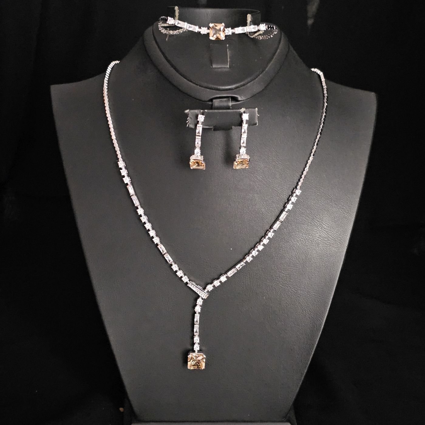 925 Ayar Gümüş Rodyumlu Vintage Sitrin Kare Taşlı Set