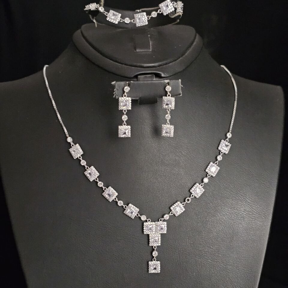 925 Ayar Gümüş Baget Model Rodyumlu Kadın Set