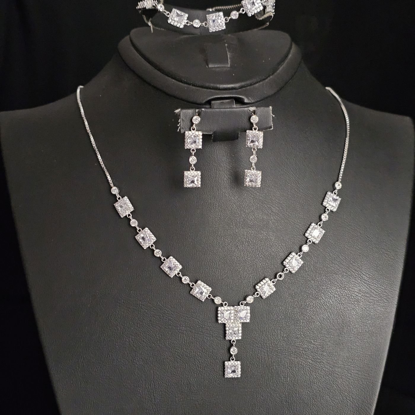 925 Ayar Gümüş Baget Model Rodyumlu Kadın Set