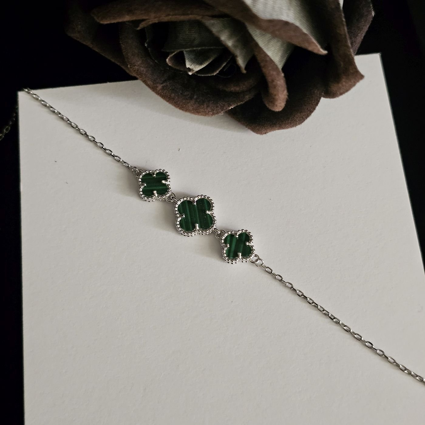 925 Ayar Rodyum Kaplama Yeşil Yonca Model Kadın Bilekliği