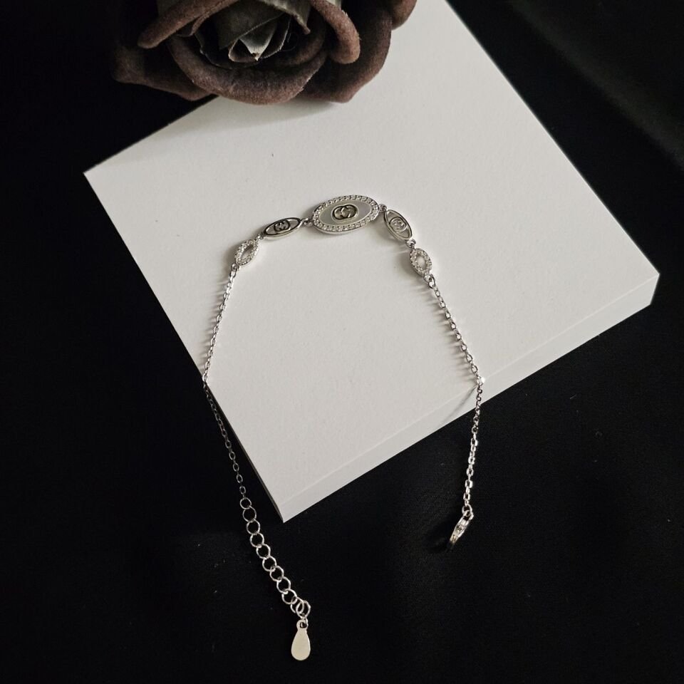 925 Ayar Gümüş Rodyum Kaplama Sedef taşlı Kadın Bileklği